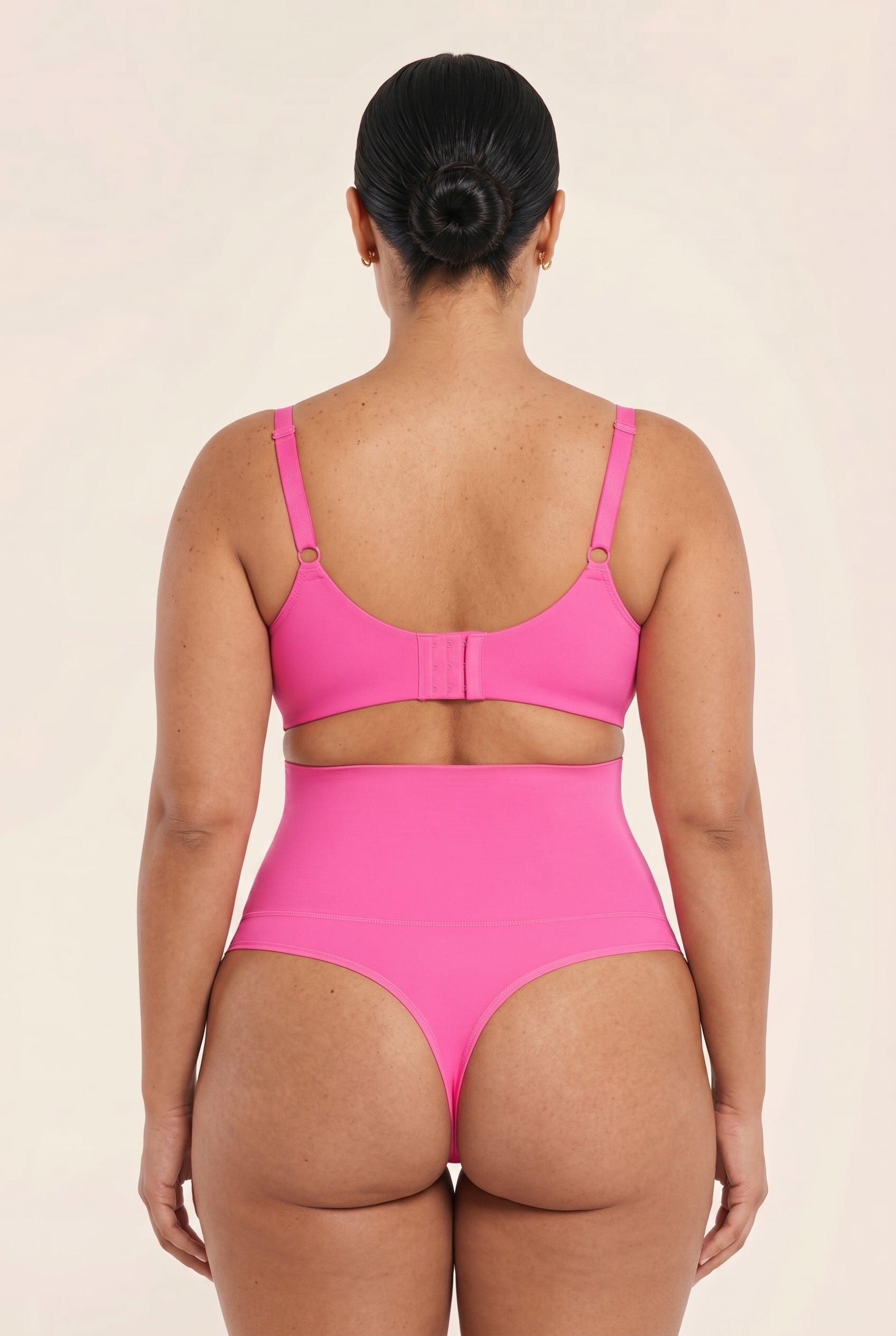 SmoothHold Thong