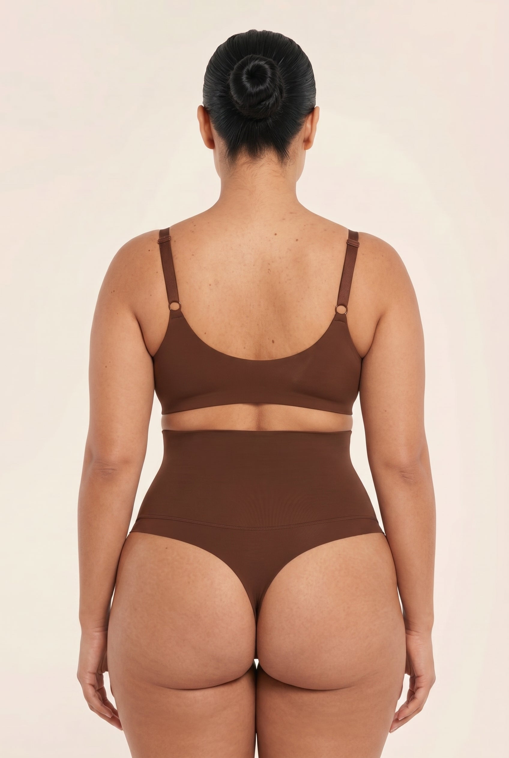 SmoothHold Thong