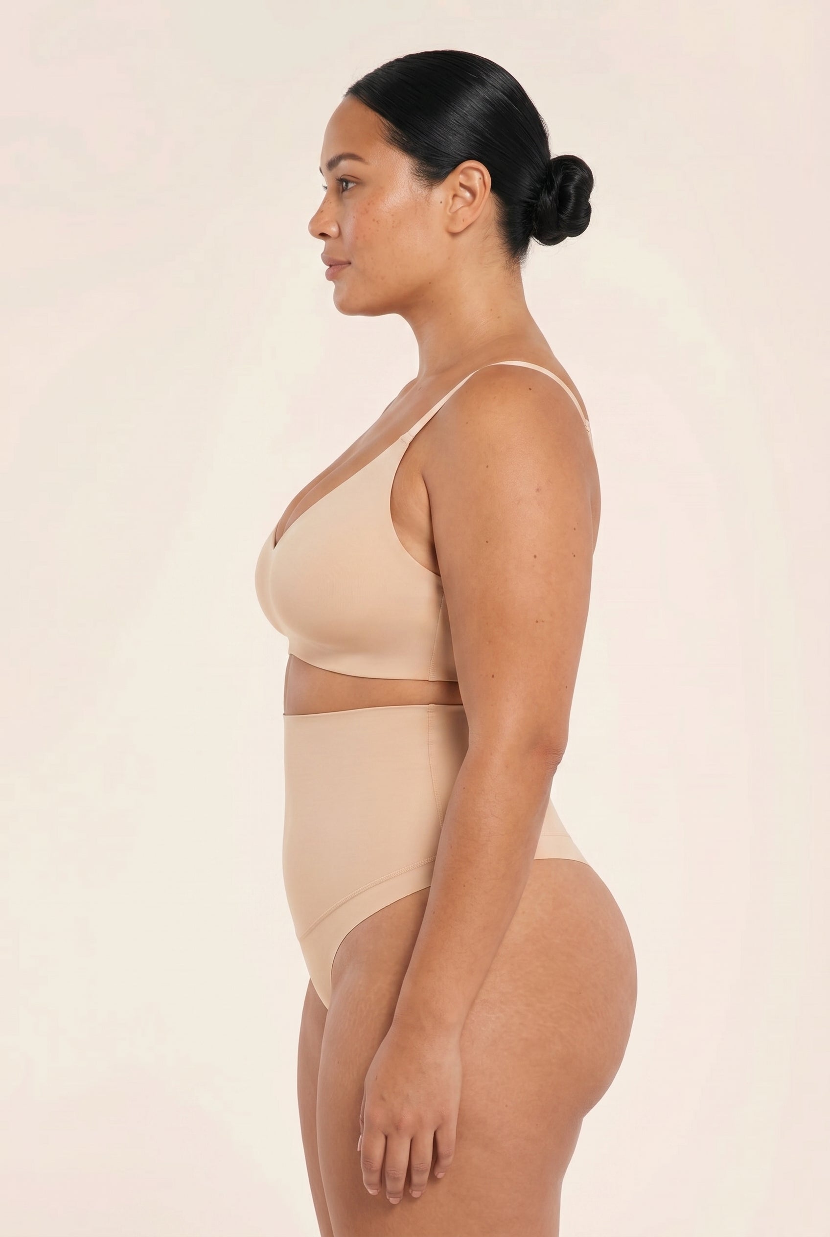 SmoothHold Thong