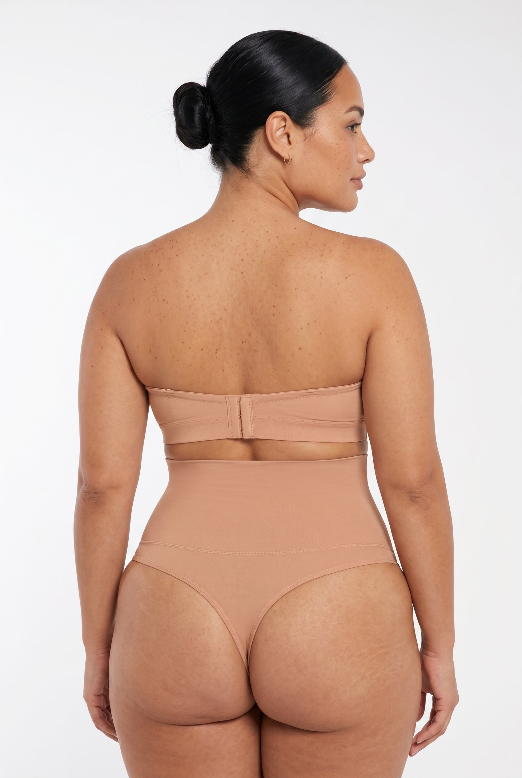 SmoothHold Thong