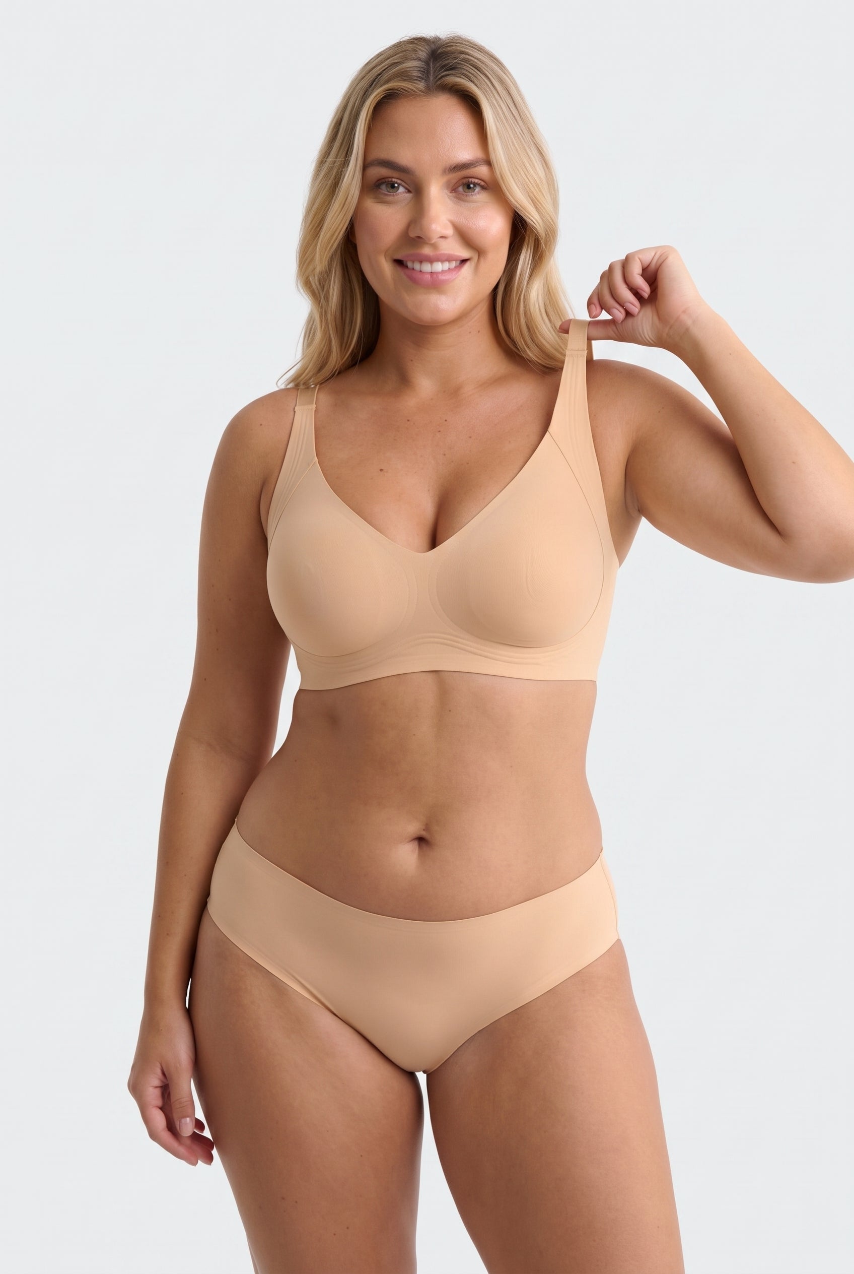 NudeLuxe™ Bra