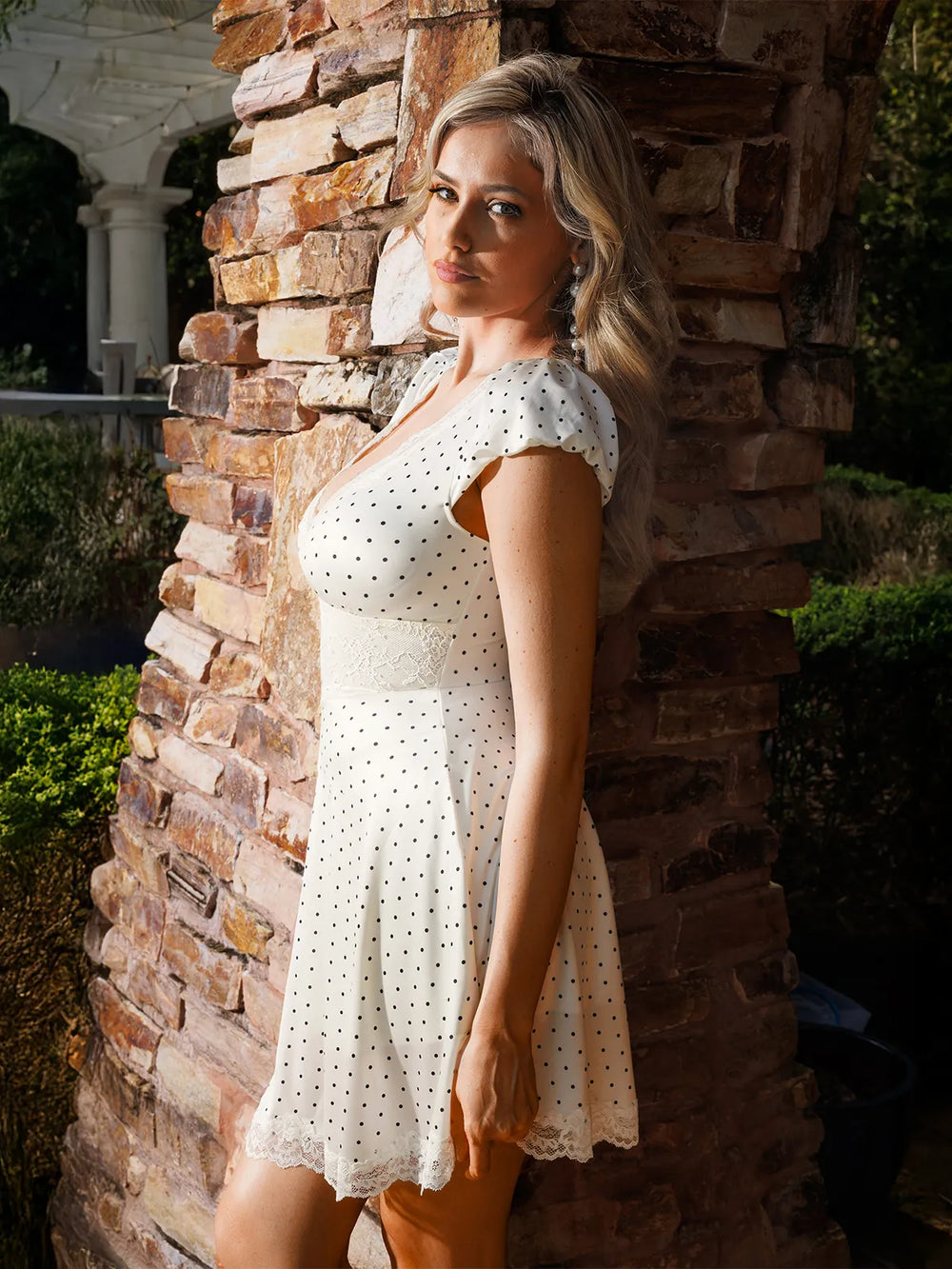Lace Trim Sculpting Dress