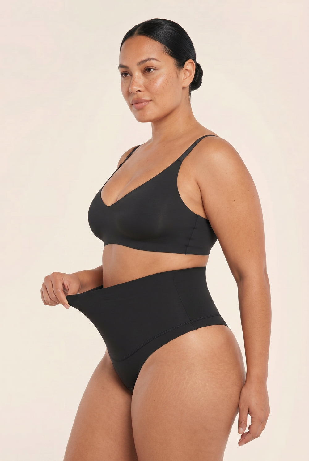 SmoothHold Thong