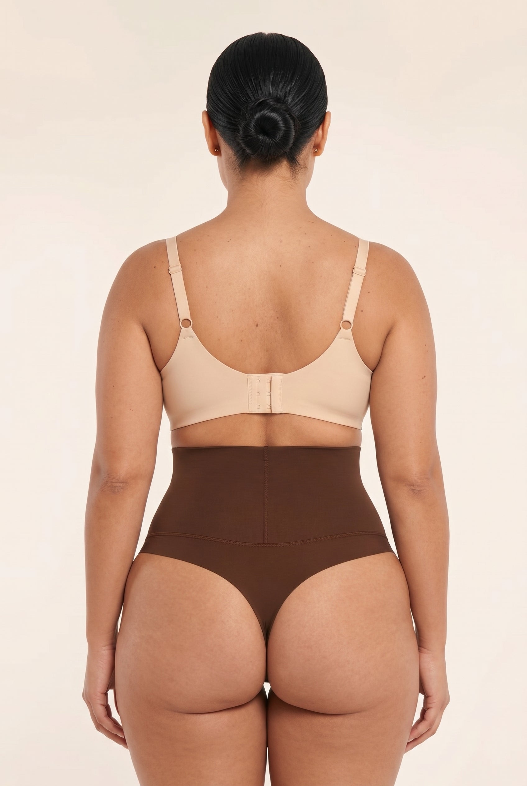SmoothHold Thong