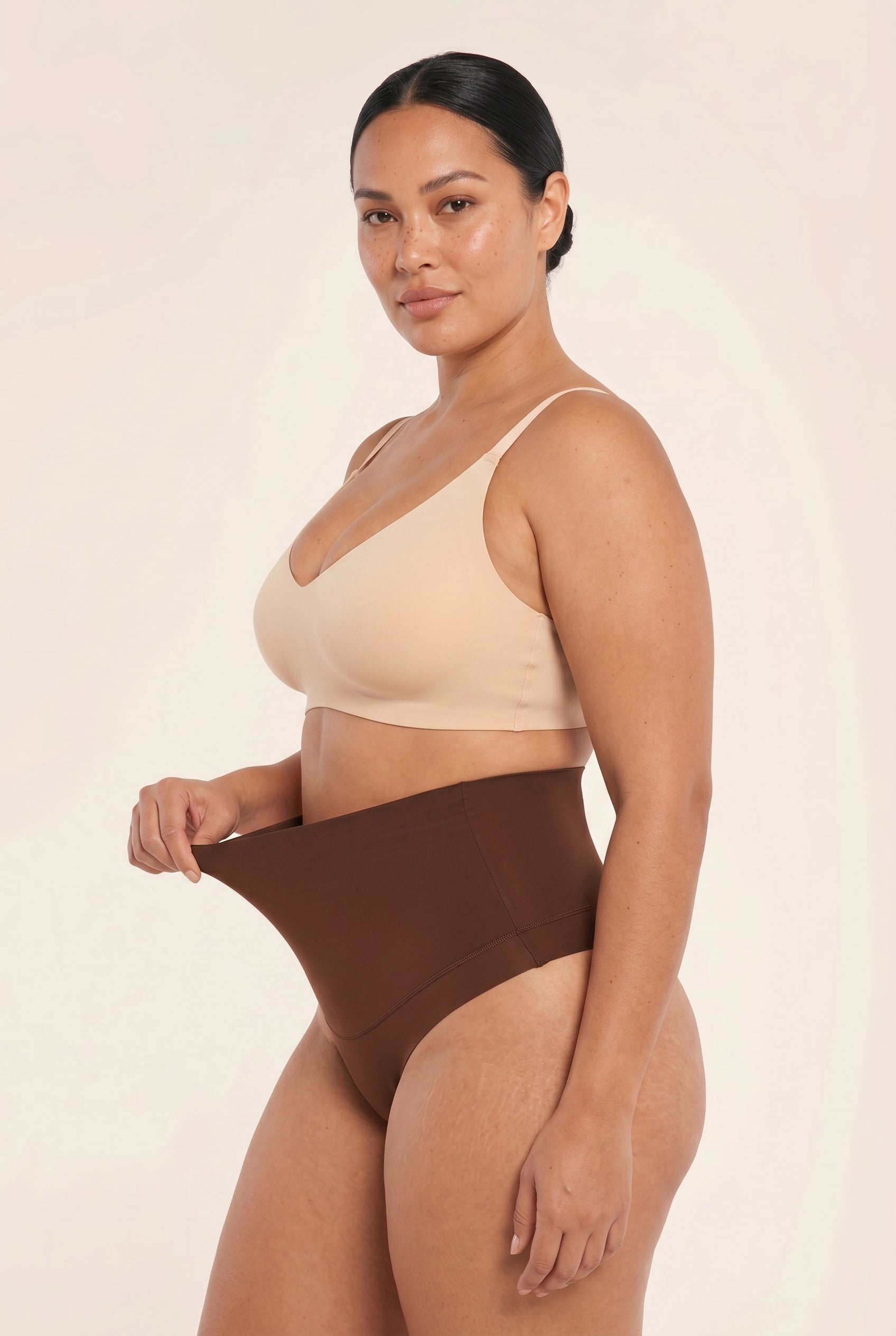 SmoothHold Thong