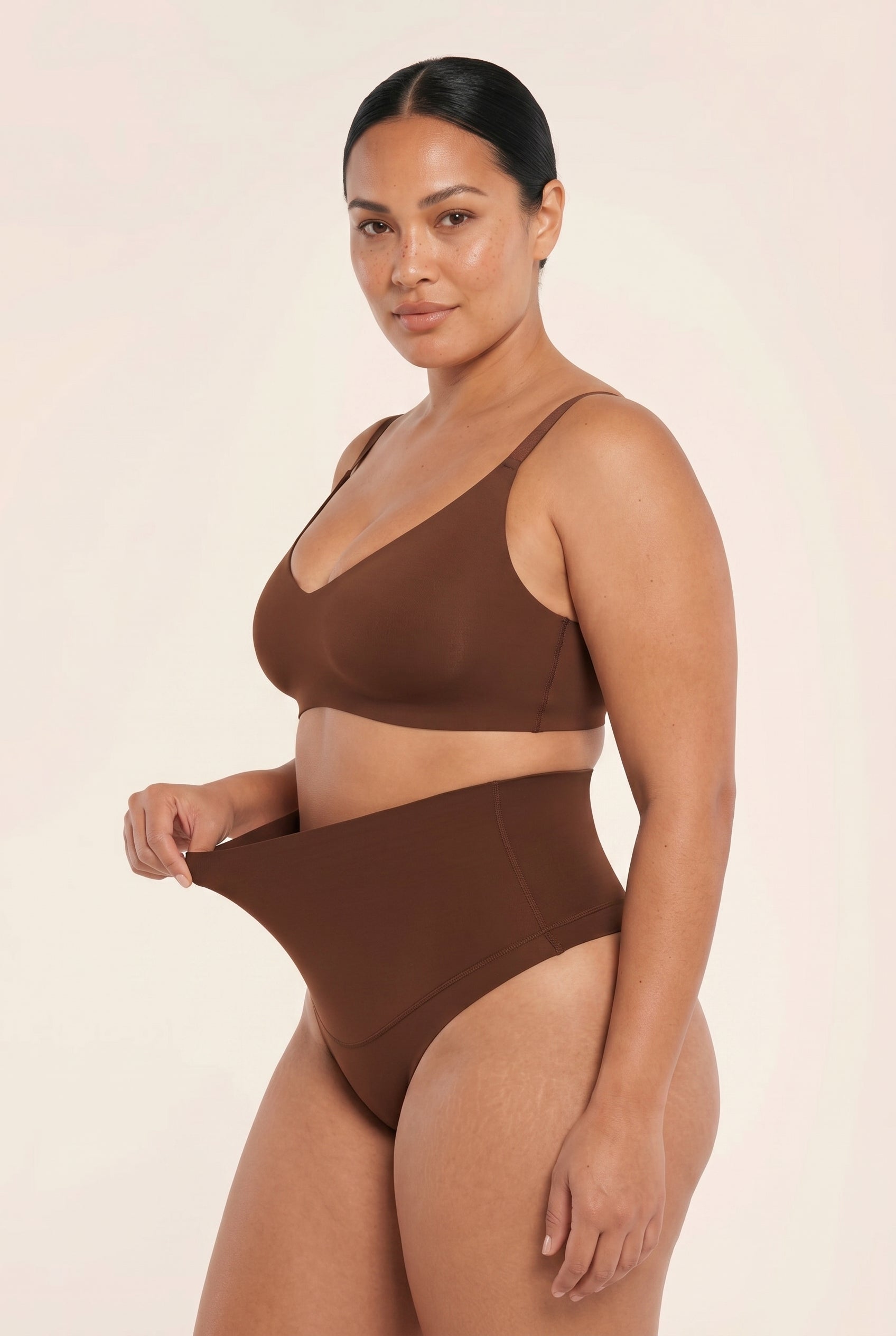 SmoothHold Thong