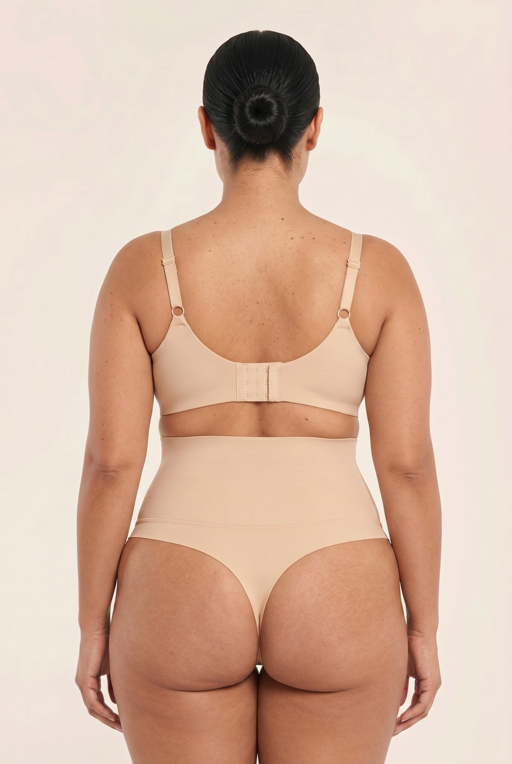 SmoothHold Thong