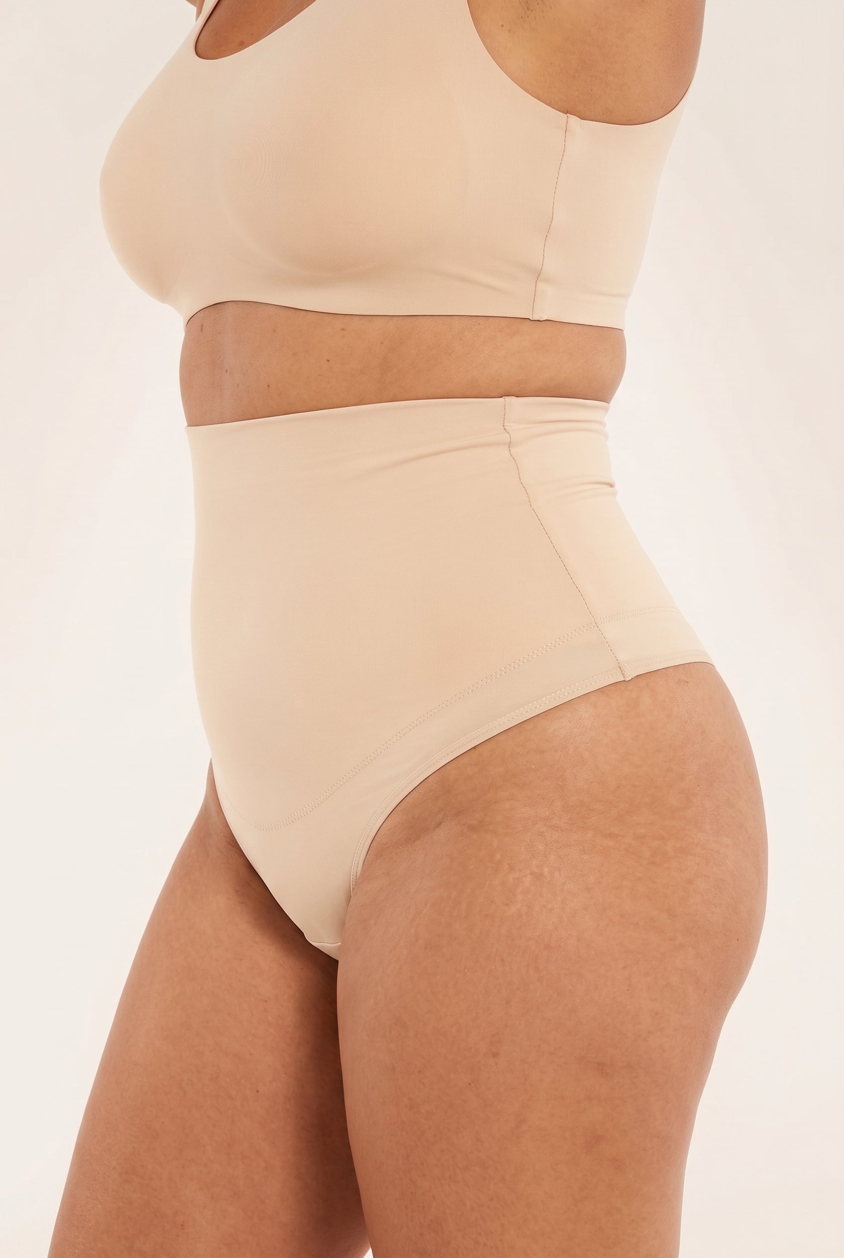 SmoothHold Thong
