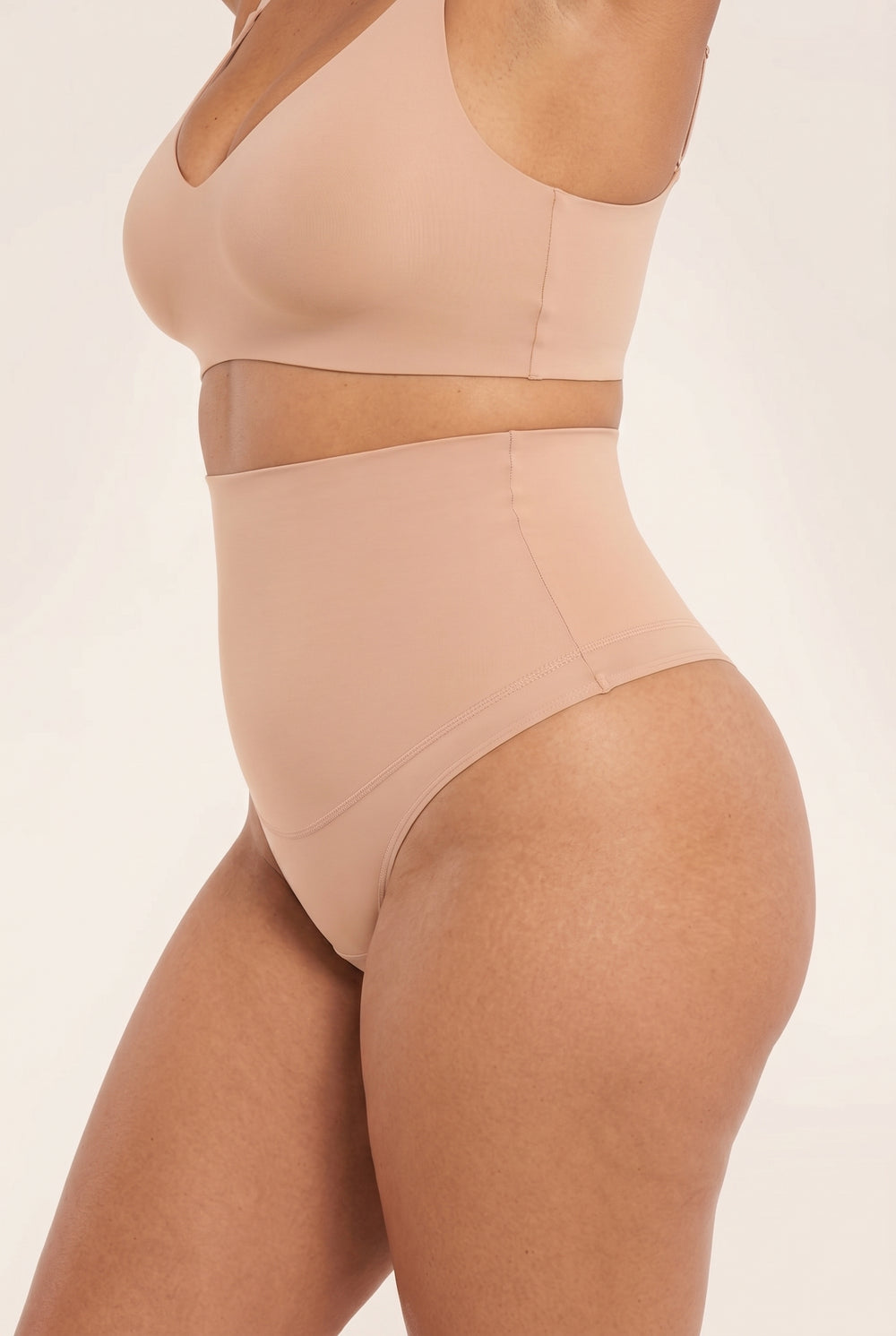 SmoothHold Thong