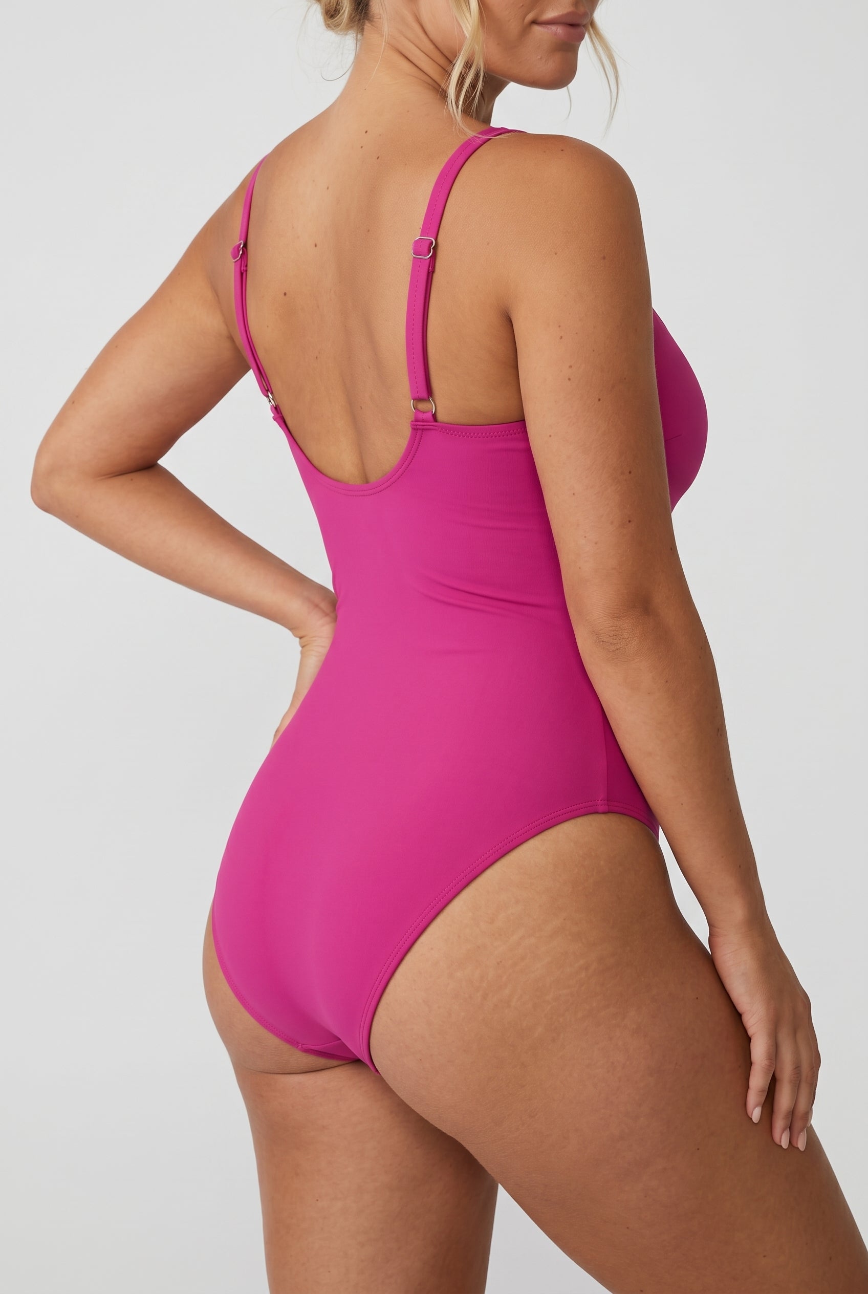 HydroContour Suit