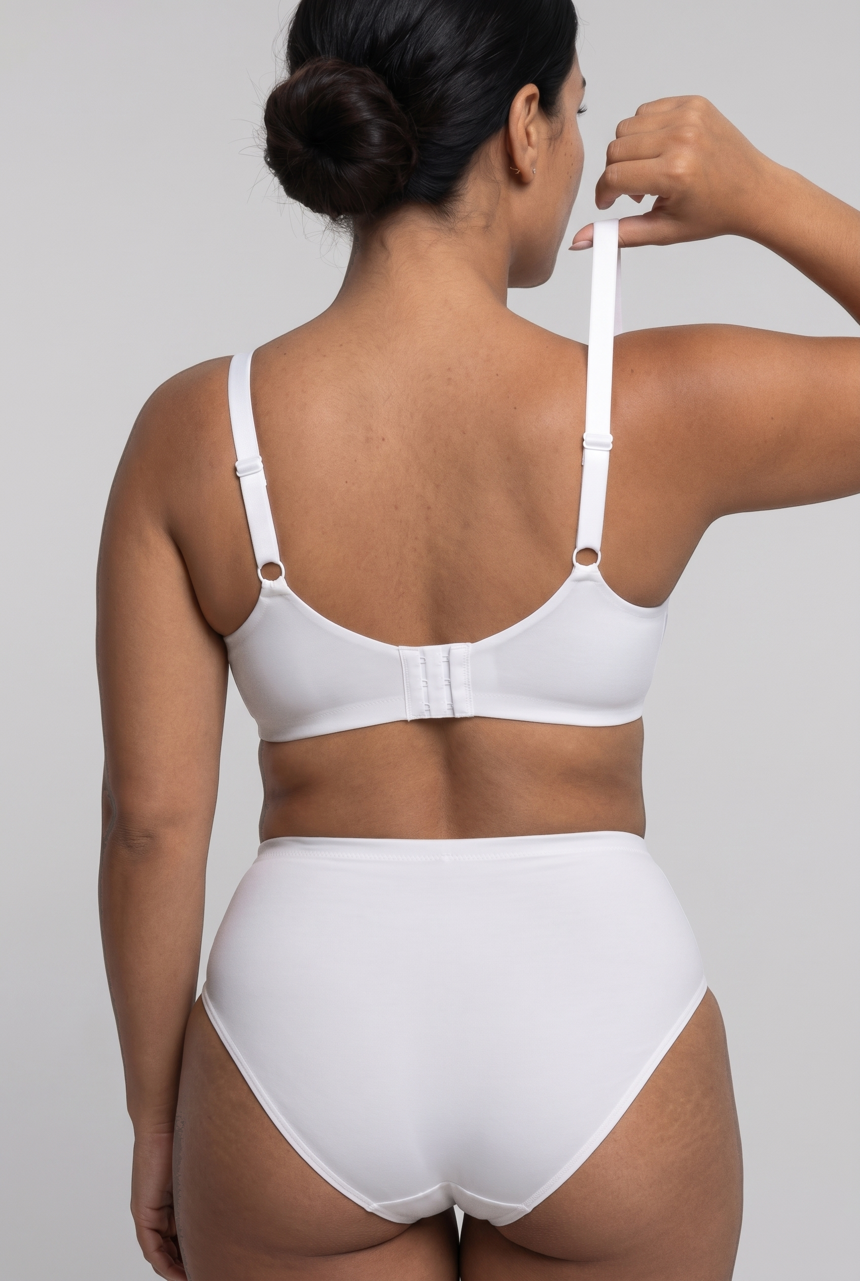 NoirVeil Bra