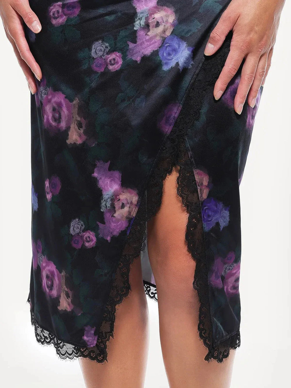 Lace Trim Sculpting Midi Dress